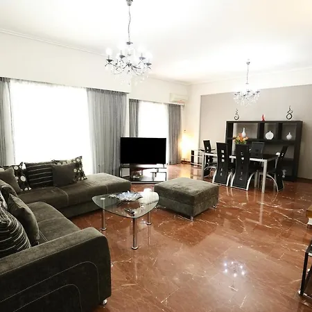Unique Spacious In An Building Διαμέρισμα Αθήνα