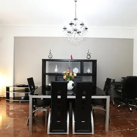 Apartment Unique Spacious In An Building Athens